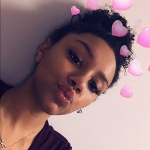 Meet your Posher, Tabatha